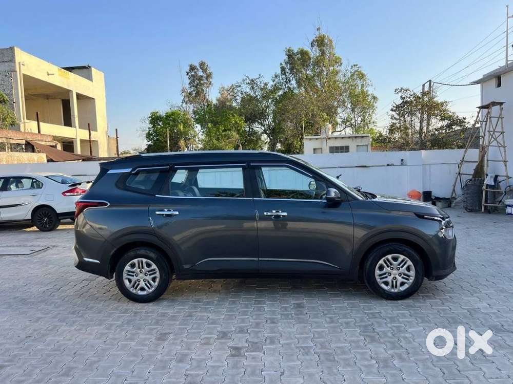 Kia Carens 1.5 Prestige 7 Str, 2023, Petrol