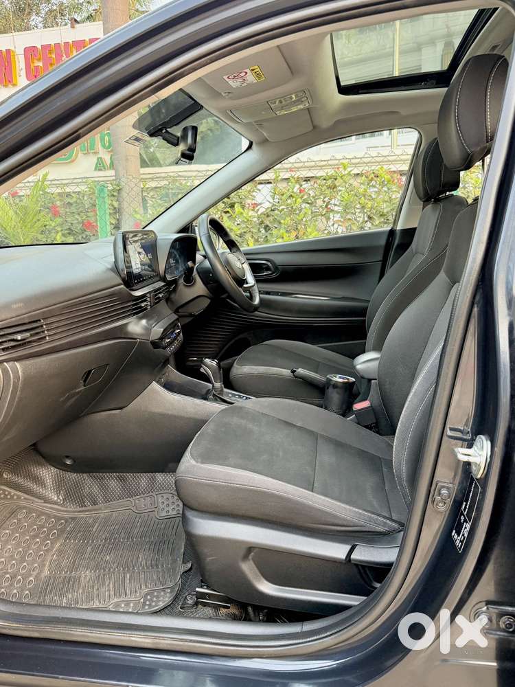 Hyundai I20 Asta (o) 1.2 Ivt, 2022, Petrol