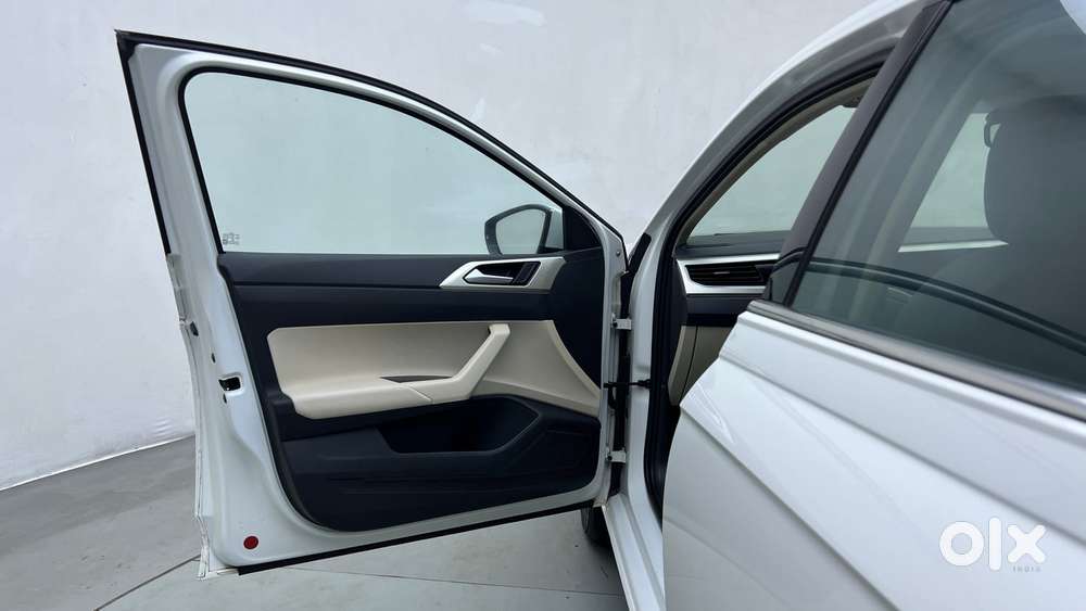 Volkswagen Virtus 1.0 Topline Tsi At, 2022, Petrol