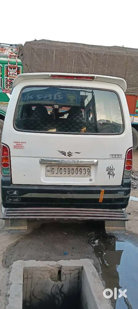 Maruti Suzuki Eeco 2015 Petrol 100000 Km Driven