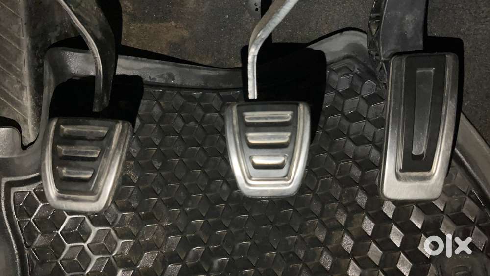 Skoda Kushaq 1.5 Tsi Style, 2021, Petrol