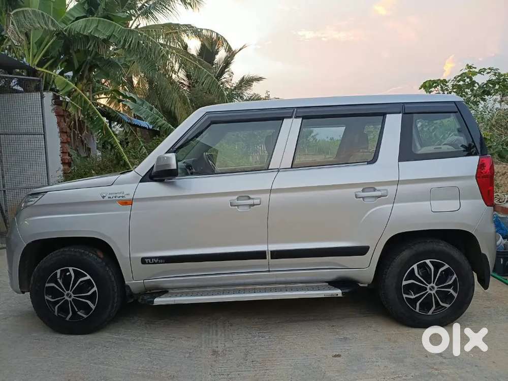 Mahindra Tuv 300 2017.