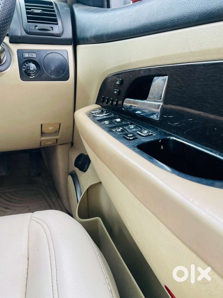 Mahindra Ssangyong Rexton Rx7 With Sunroof 2013 Diesel Well Maintained