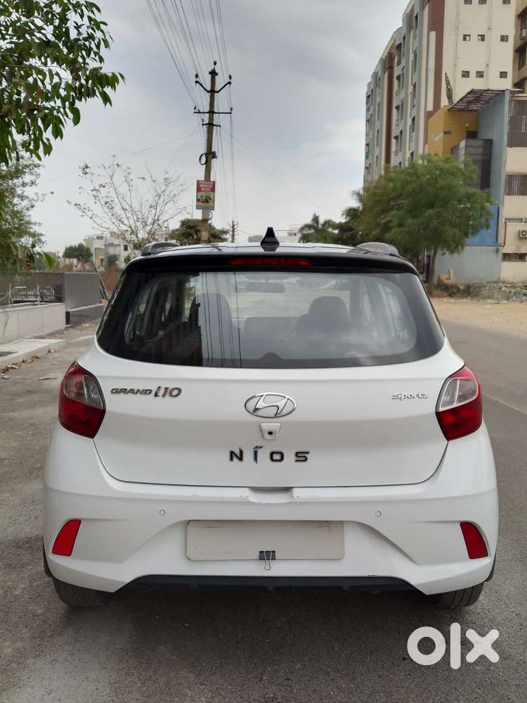 Hyundai Grand I10 Nios Sportz, 2022, Petrol