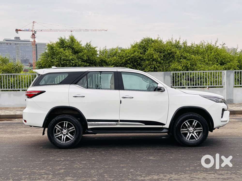 Toyota Fortuner 4x2 At 2.8 Diesel, 2022, Diesel