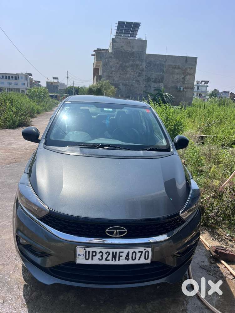 Dr Ki Car Hai Ekdam New Jaisi Feeling Aayegi