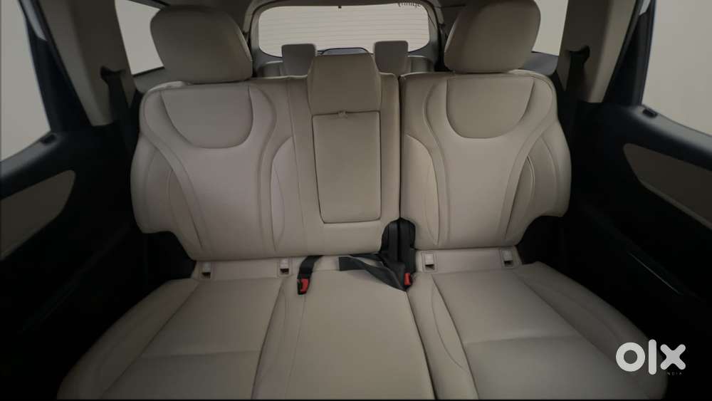 Mahindra Xuv700 2.2 Ax 7 Diesel At Luxury Pack Str, 2024, Diesel