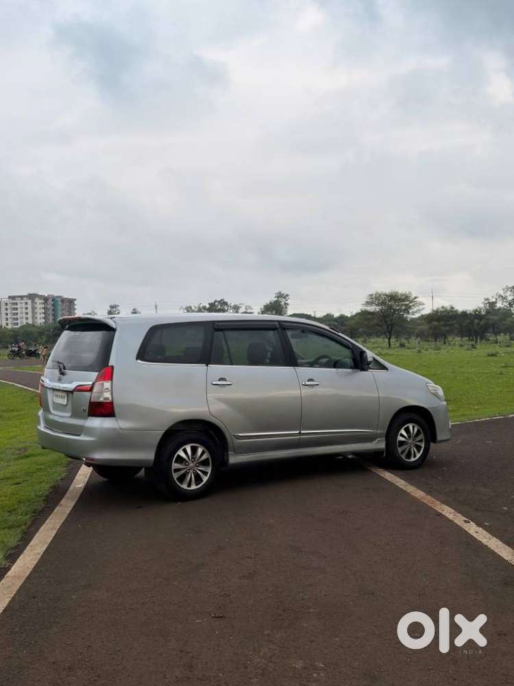 Toyota Innova 2.5 Vx 8 Str, 2015, Diesel