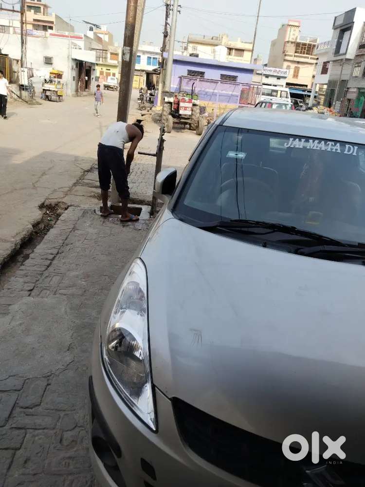 Maruti Suzuki Dzire 2014 Petrol 61000 Km Driven