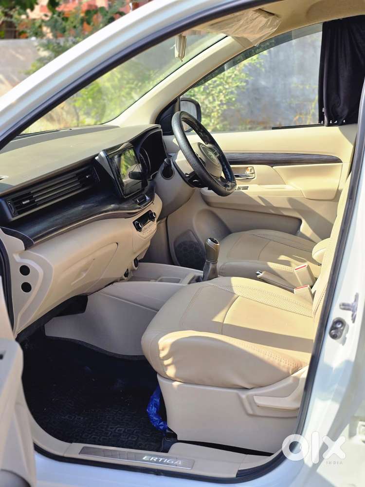 Maruti Suzuki Ertiga 1.5 Zxi, 2022, Petrol
