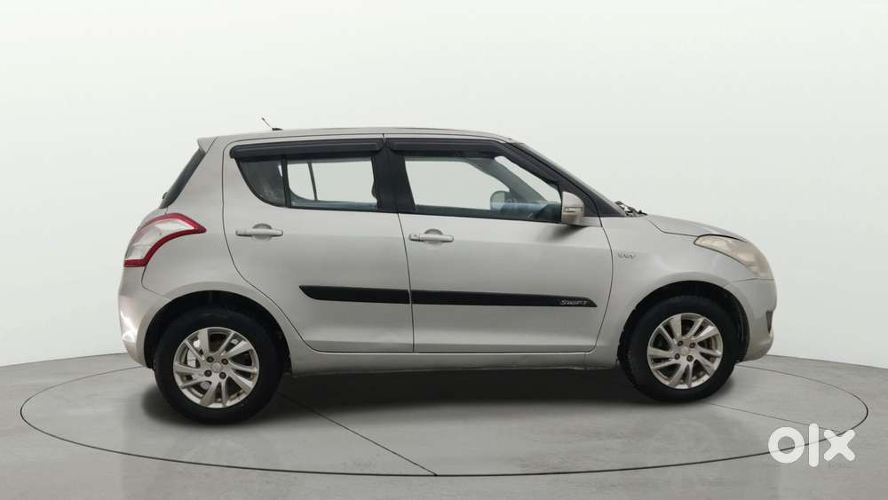Maruti Suzuki Swift Zxi, 2014, Petrol