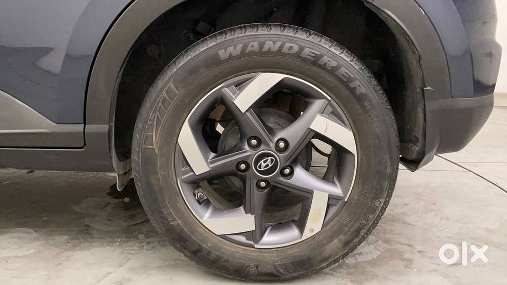 Hyundai Venue 1.0 Sx (o) Turbo Imt, 2022, Petrol