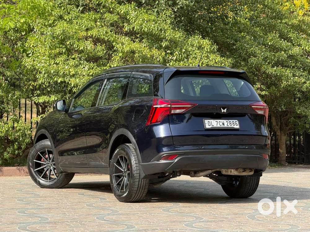 Mahindra Xuv700 Mx Petrol Mt 5 Str (e), 2024, Petrol