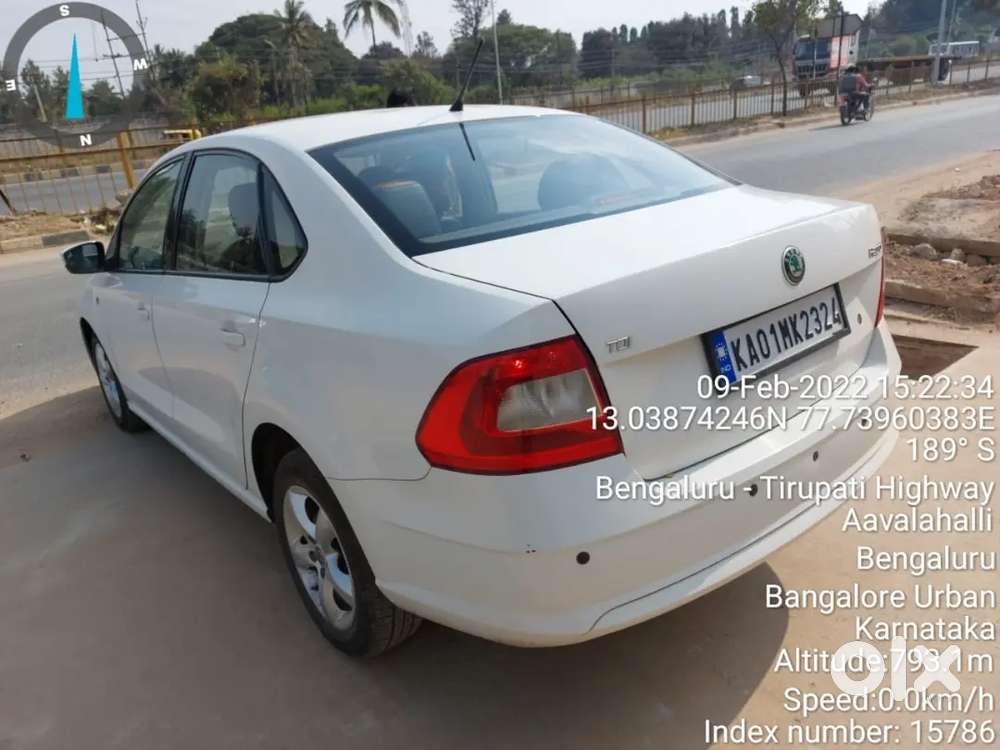 Skoda Rapid 1.6 Elegance 2013