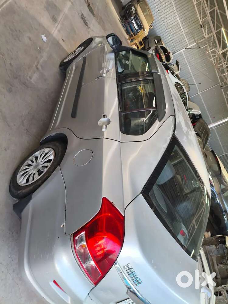 Gadi Sari Che 
Sari Avrej
Enjin Pawoer Full Che