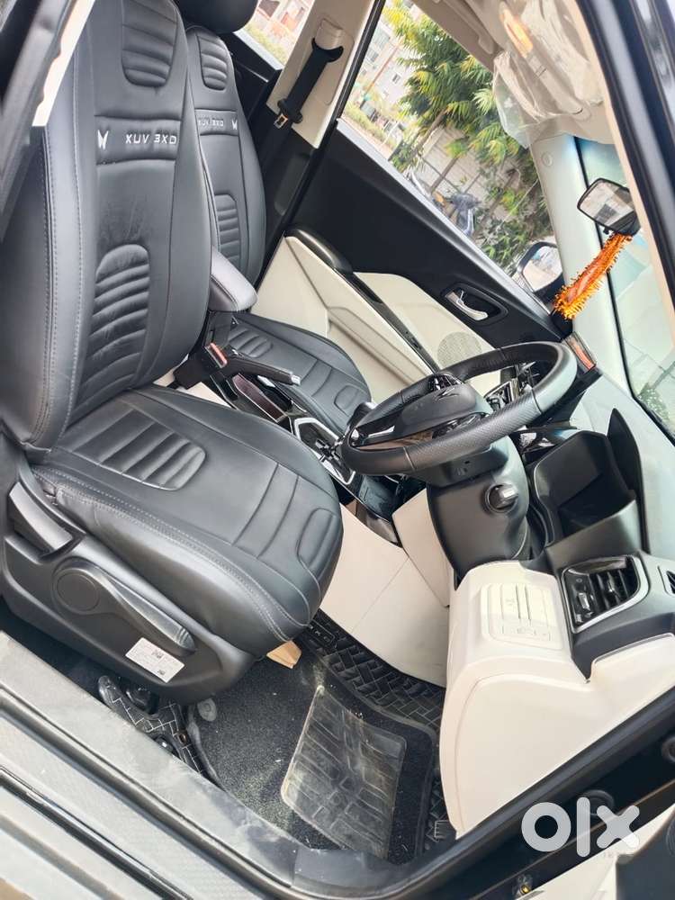 Mahindra Xuv 3xo Ax5 1.5 Diesel Autoshift Plus, 2025, Diesel