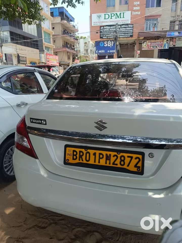 Maruti Suzuki Dzire 1.2 Vxi, 2022, Petrol
