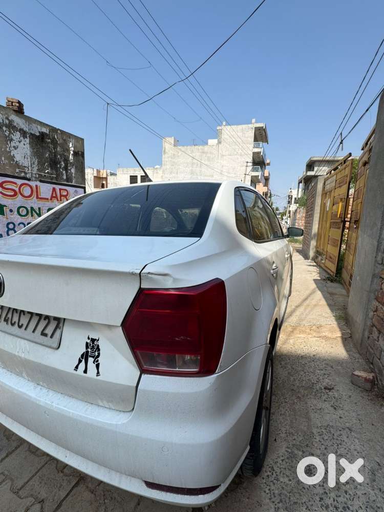 Volkswagen Ameo Petrol 2016