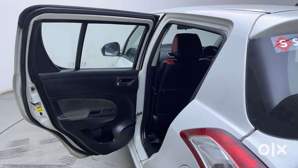 Maruti Suzuki Swift Vvt Vxi, 2015, Petrol