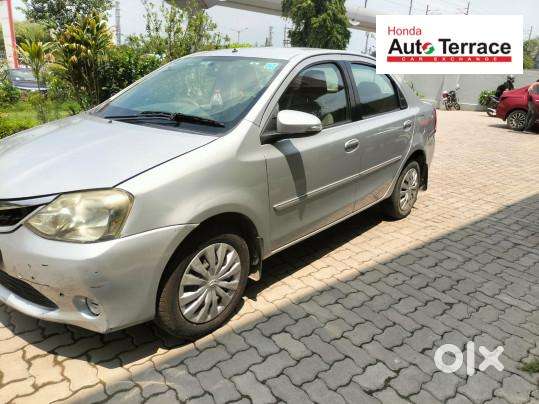 Toyota Etios 1.5 V, 2016, Petrol