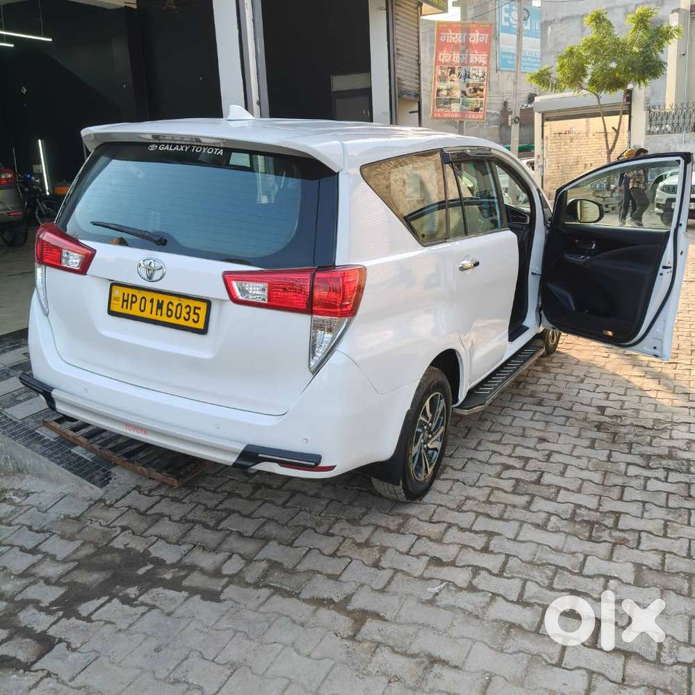 This Crista Is 2025 Registraction And Run 25000km .it's 13 Month Old