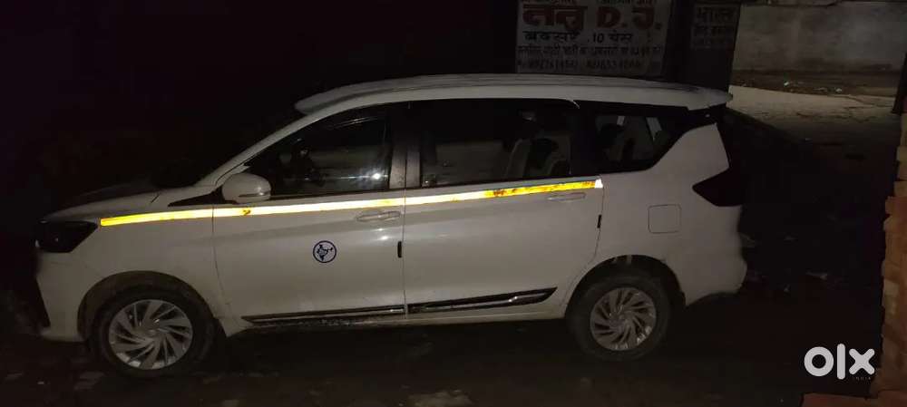 Maruti Suzuki Ertiga Vxi 2025