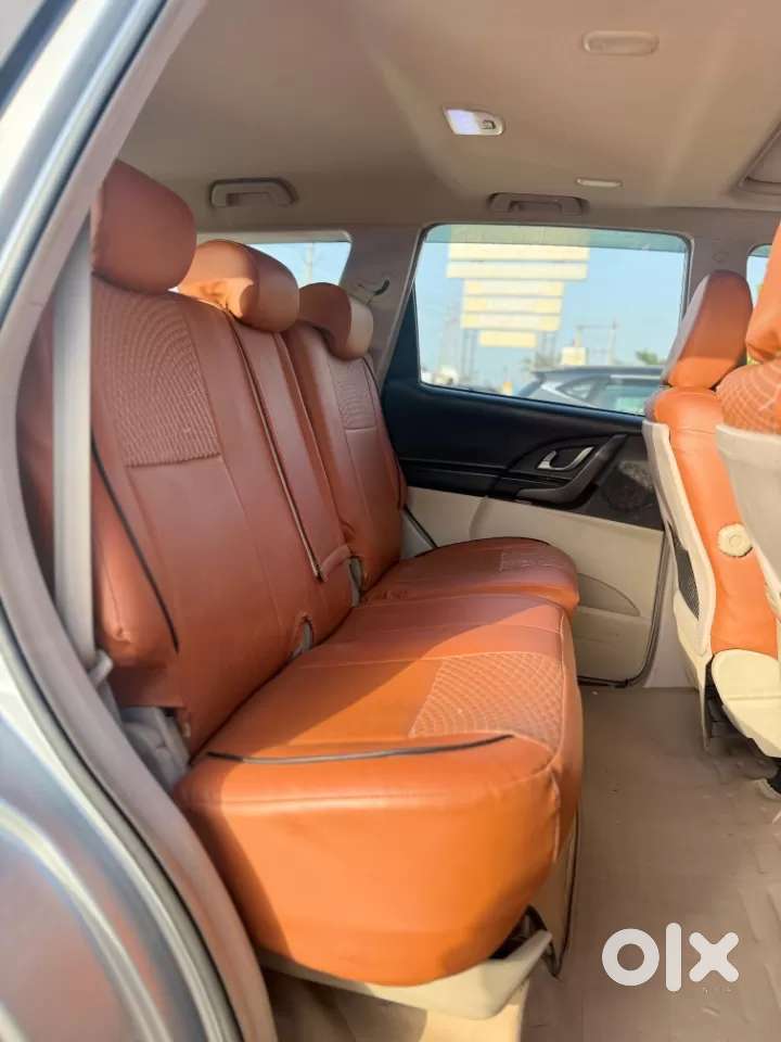 Mahindra Xuv500 W9 1.99, 2017, Diesel