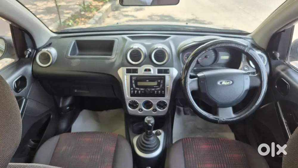 Ford Figo Petrol Well Maintained 2012