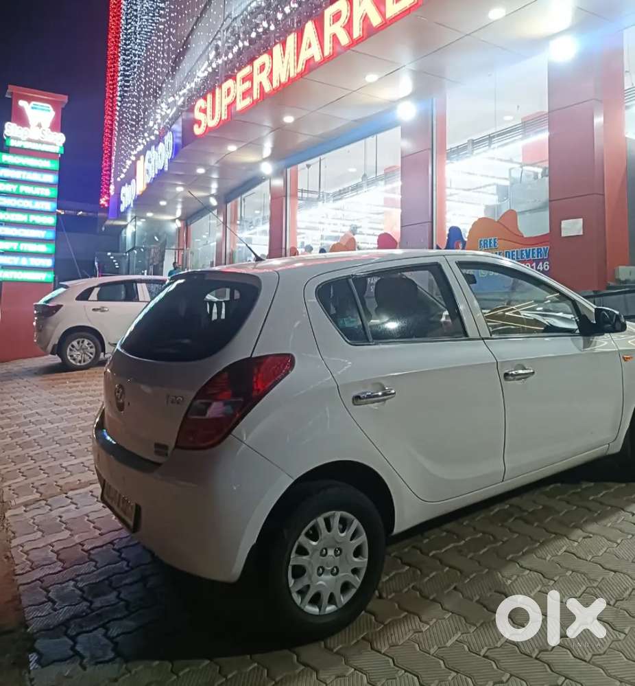 Hyundai I20 2010 Year Car