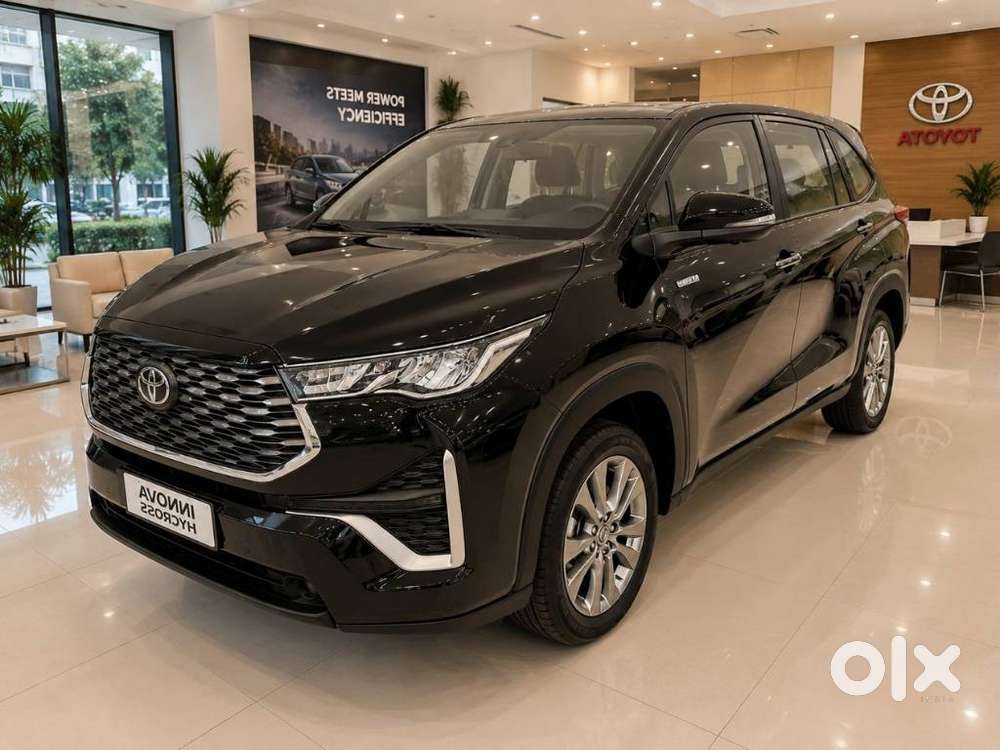 Toyota Innova Hycross 2.0 Zx (o) Hybrid 7 Str, 2025, Petrol