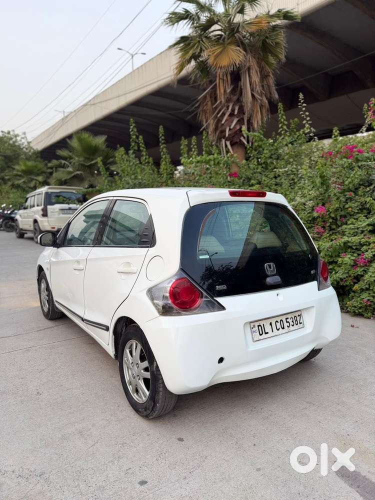 Honda Brio 2011-2013 V Mt, 2013, Petrol