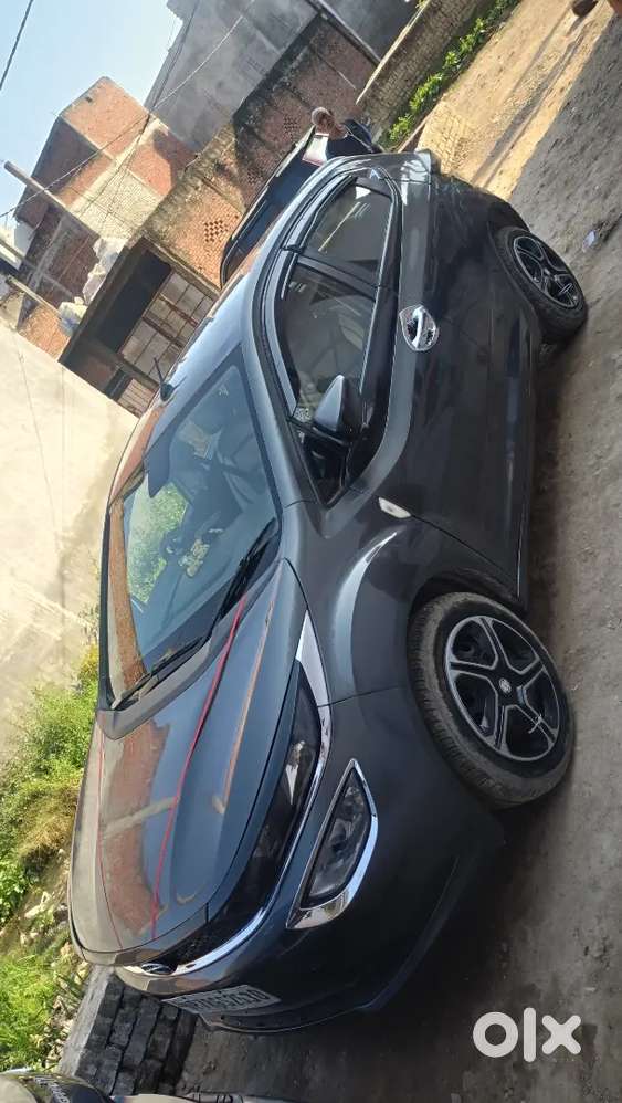 Car Good Condition Mein Hai