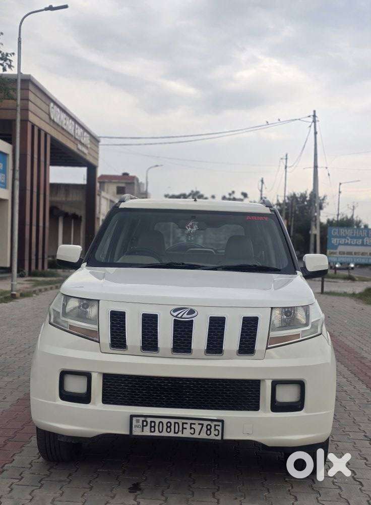 Mahindra Tuv 300 T6, 2016, Diesel