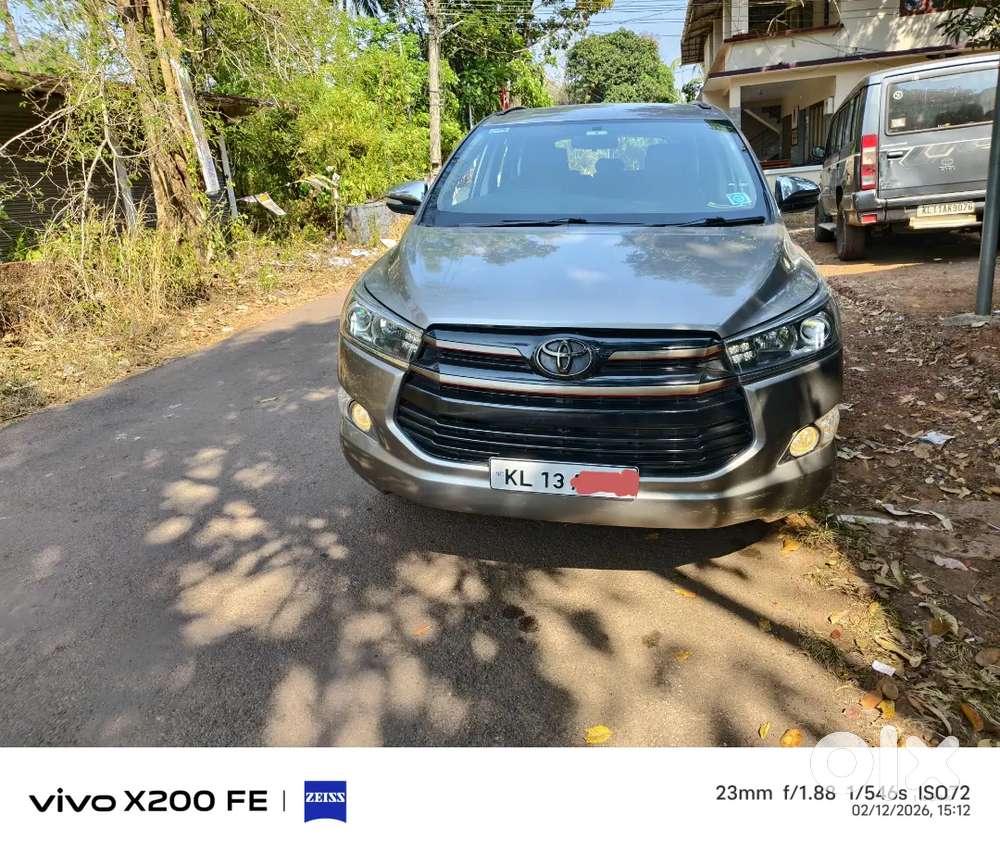 Toyota Innova Crysta 2018 Diesel Well Maintained