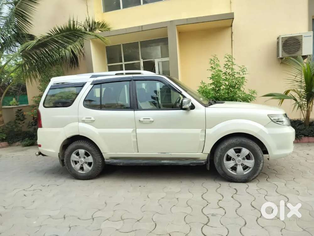 Tata Safari Storme 2014 With Manual Transmission