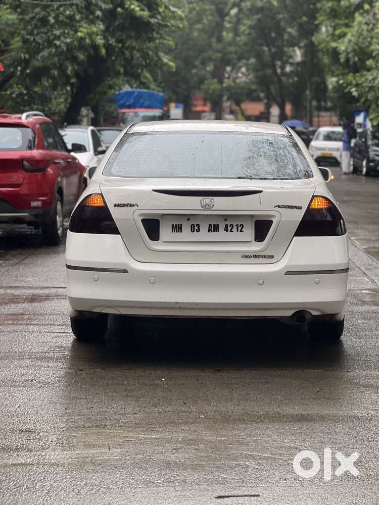 Honda Accord 2.4 Elegance Manual, 2007, Cng & Hybrids
