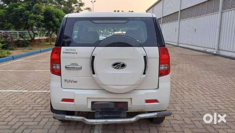 Mahindra Tuv 300 T6 Plus, 2016, Diesel