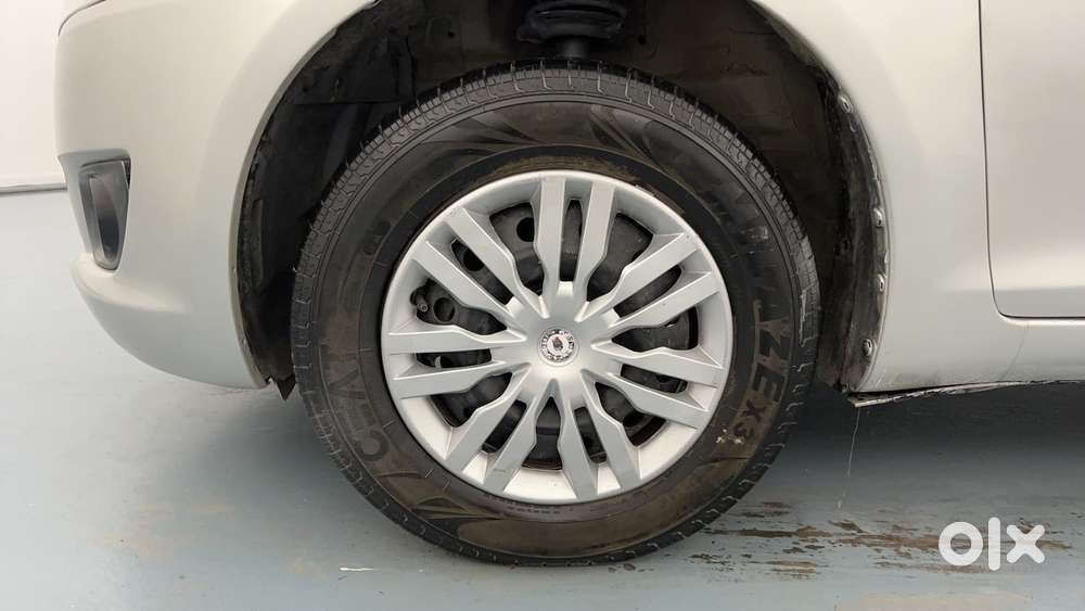 Maruti Suzuki Swift Vvt Vxi, 2012, Petrol