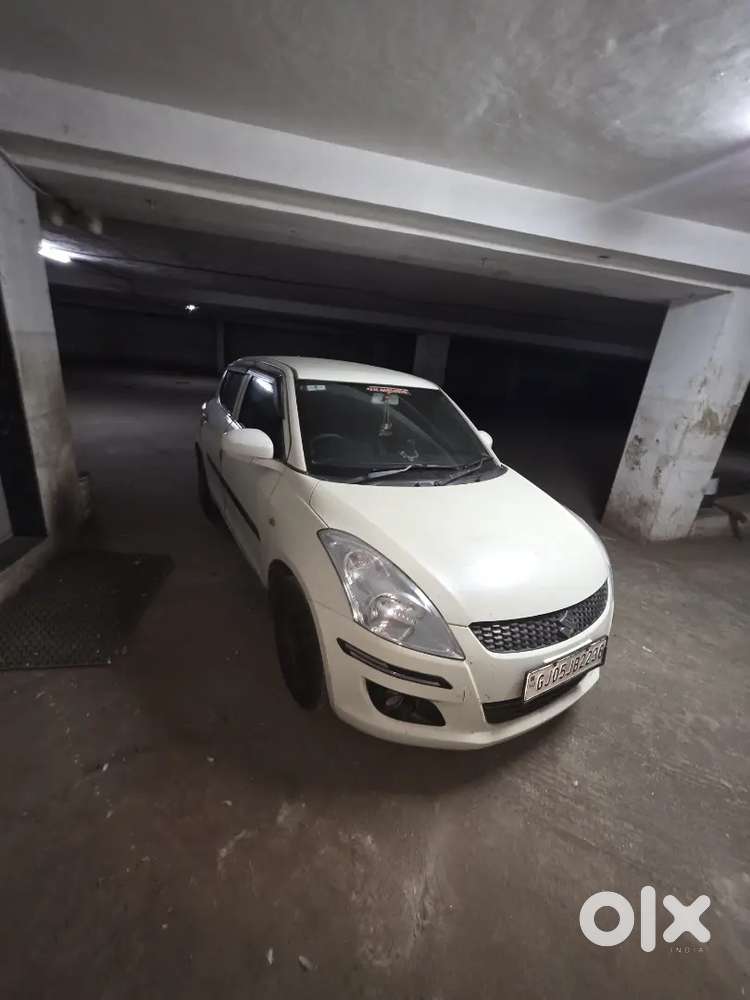 Maruti Suzuki Swift Lxi 2012 Car