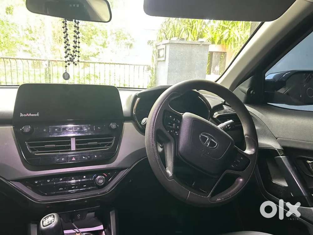 Tata Harrier 2022 With Sunroof , Dark Edition