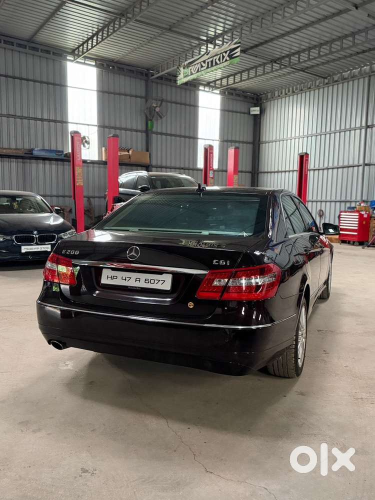 Mercedes-benz E-class 2011