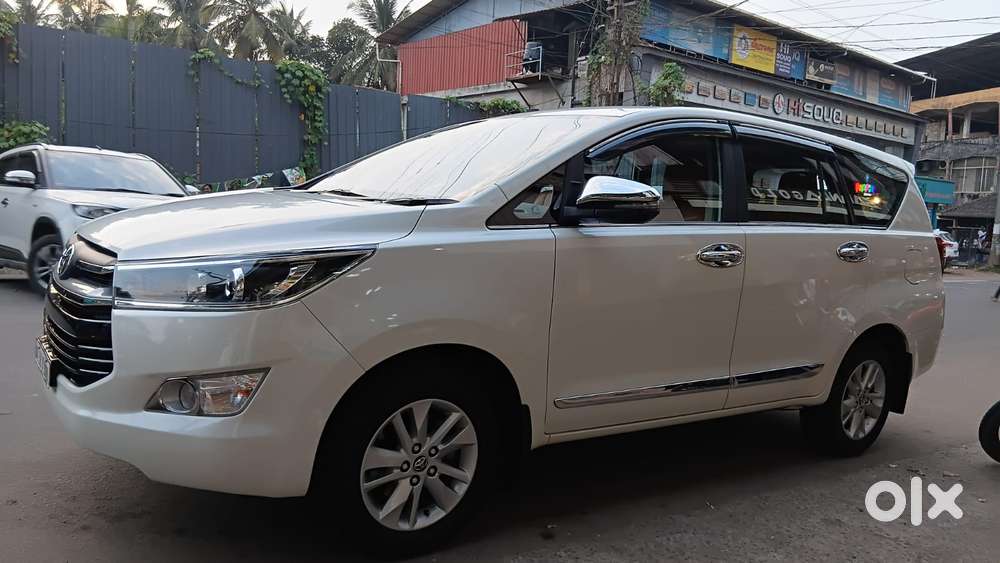 Toyota Innova Crysta 2.4 V, 2018, Diesel