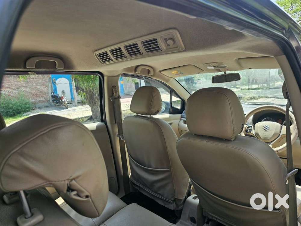 Maruti Suzuki Ertiga Zxi Plus , 2018, Cng & Hybrids