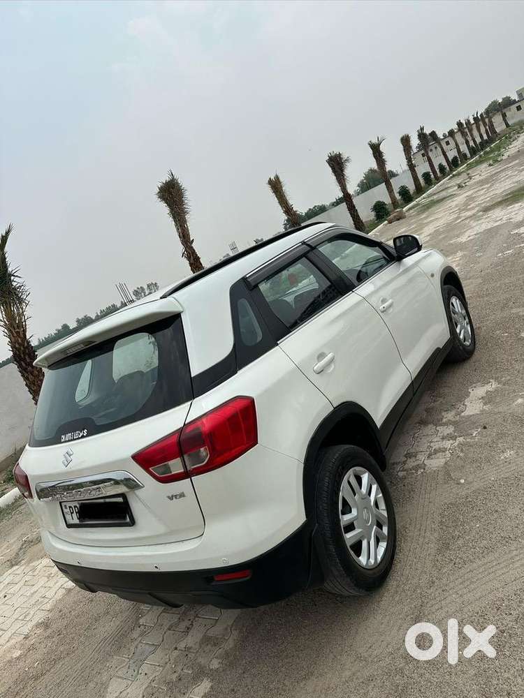 Maruti Suzuki Brezza 2017 Diesel Well Maintained