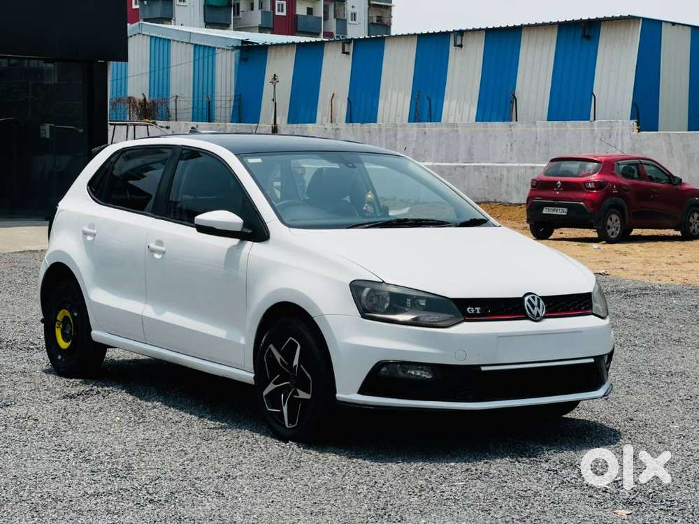 Neat And Well Maintained 2016 Model Manual