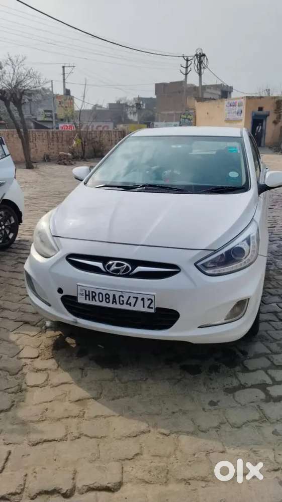 Hyundai Verna 2015 Diesel 125000 Km Driven