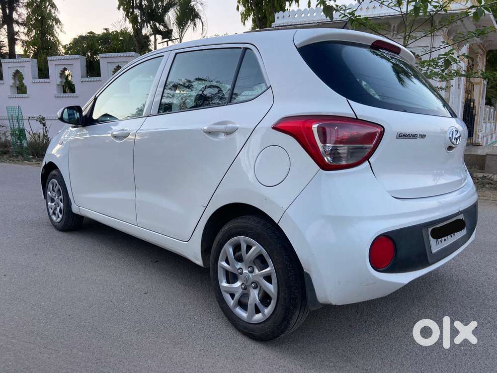 Hyundai Grand I10 Magna O At Petrol, 2018, Petrol
