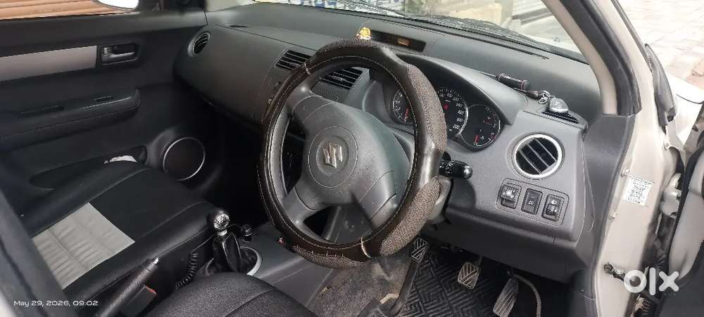 Maruti Suzuki Swift 2009 Petrol 85000 Km Driven