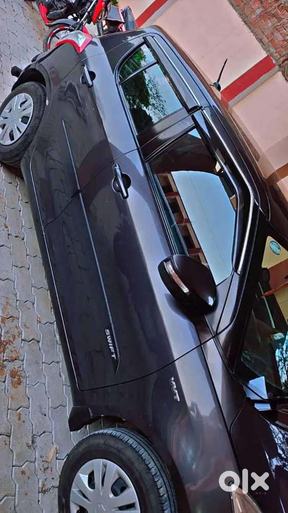 Maruti Suzuki Swift 2017 Cng & Hybrids 110000 Km Driven