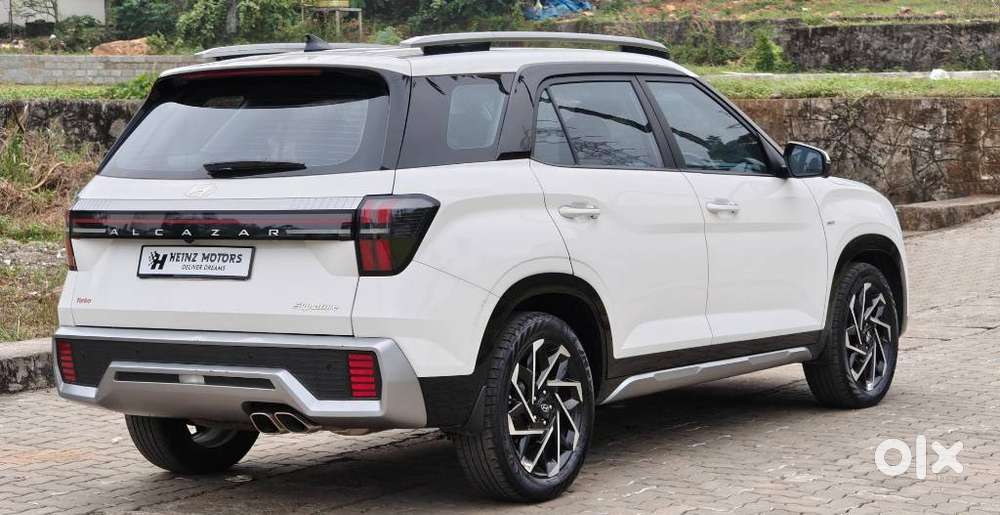Hyundai Alcazar Signature (o) 6 Str 1.5 Petrol Dct, 2024, Petrol